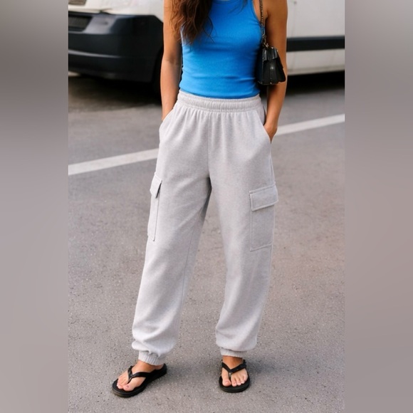 Tuff Athletics Women’s Cargo Joggers NWOT Light Grey Soft Lounge Pants Size M - Picture 2 of 16